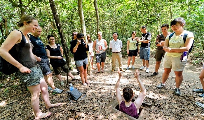 Team Building Củ Chi, Tour Team Building Củ Chi, Địa Đạo Củ Chi, Cu Chi Tunnels
