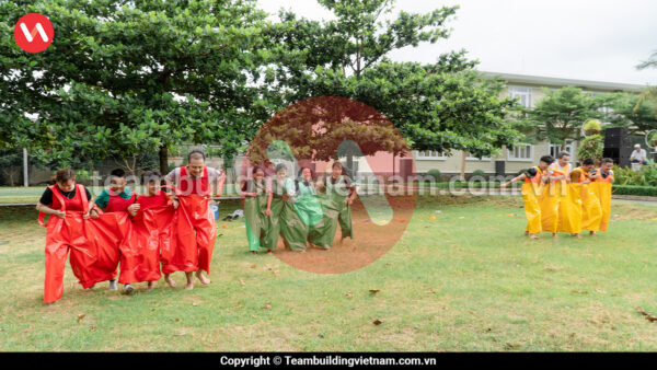 Cho Thuê Quần Khổng Lồ 4 Người - Hình ảnh 2