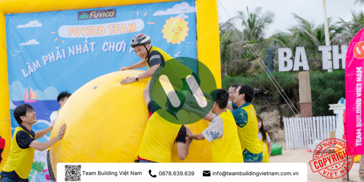 Dịch vụ Cho Thuê Bóng Khổng Lồ Team Building: Top 5 Game Vận Động & Báo Giá