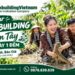 Đoàn khách doanh nghiệp tham gia tour team building Miền Tây 2 ngày 1 đêm với hoạt động tát mương bắt cá cập nhật tháng 9/2026.
